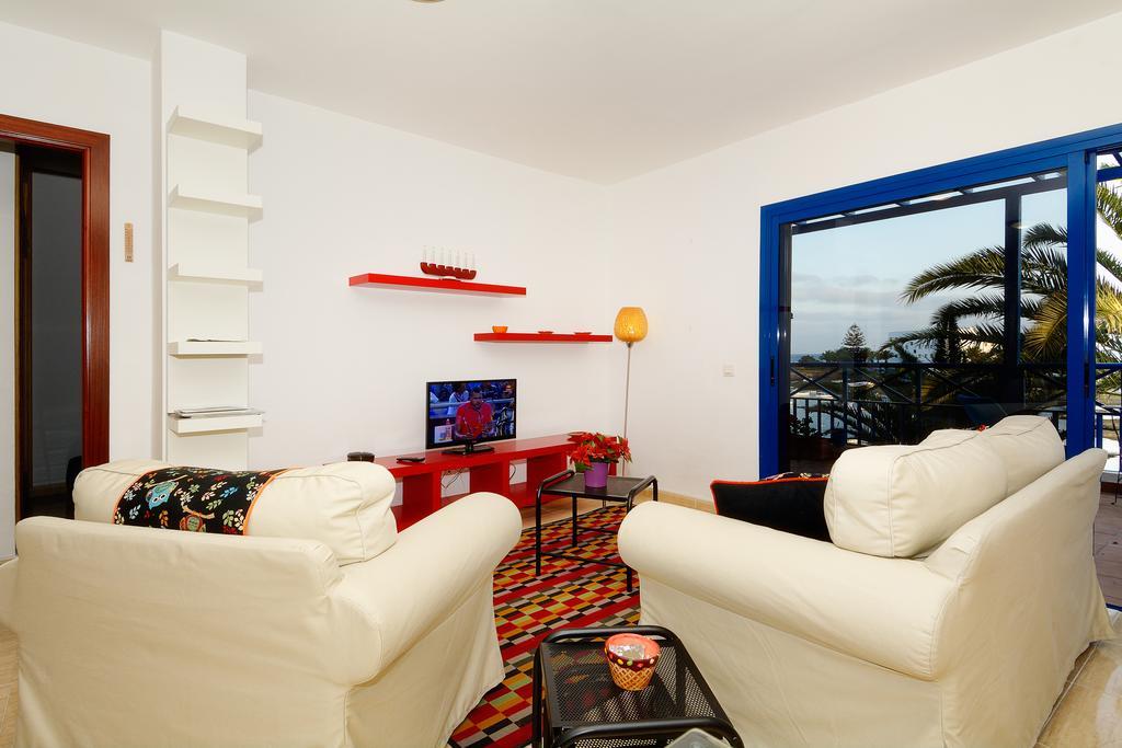 Apartment La Marina Sea Views With Terrace By Pvl أرّاثيفي الغرفة الصورة
