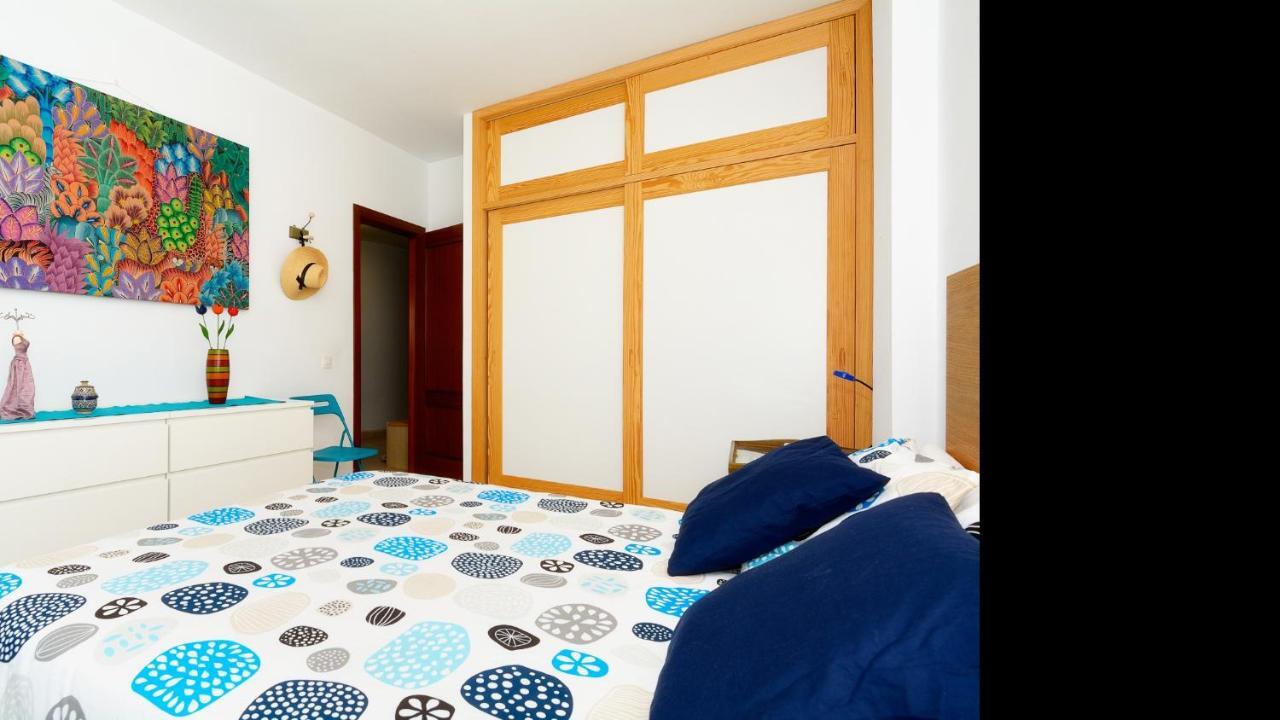 Apartment La Marina Sea Views With Terrace By Pvl أرّاثيفي المظهر الخارجي الصورة