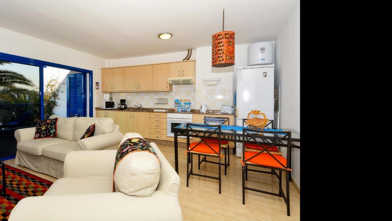 Apartment La Marina Sea Views With Terrace By Pvl أرّاثيفي المظهر الخارجي الصورة