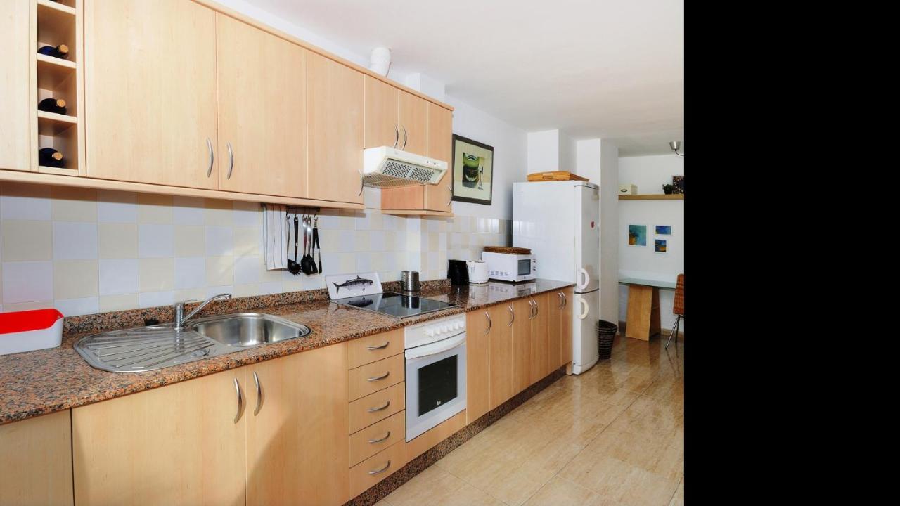 Apartment La Marina Sea Views With Terrace By Pvl أرّاثيفي المظهر الخارجي الصورة